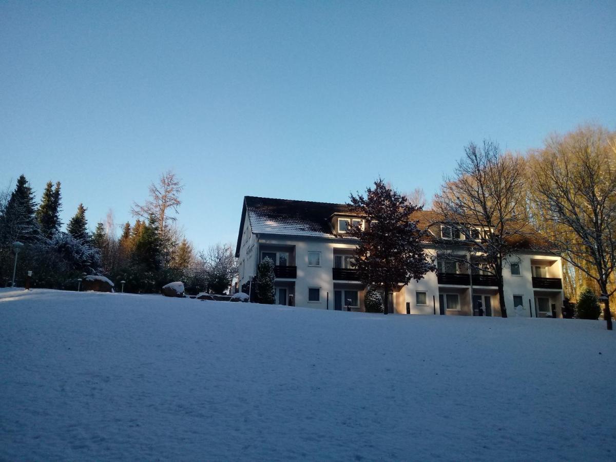 Gaestehaus Falkenhof Westensee Ngoại thất bức ảnh