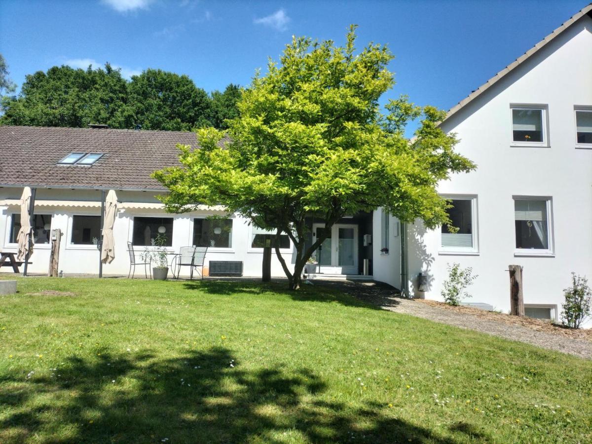 Gaestehaus Falkenhof Westensee Ngoại thất bức ảnh